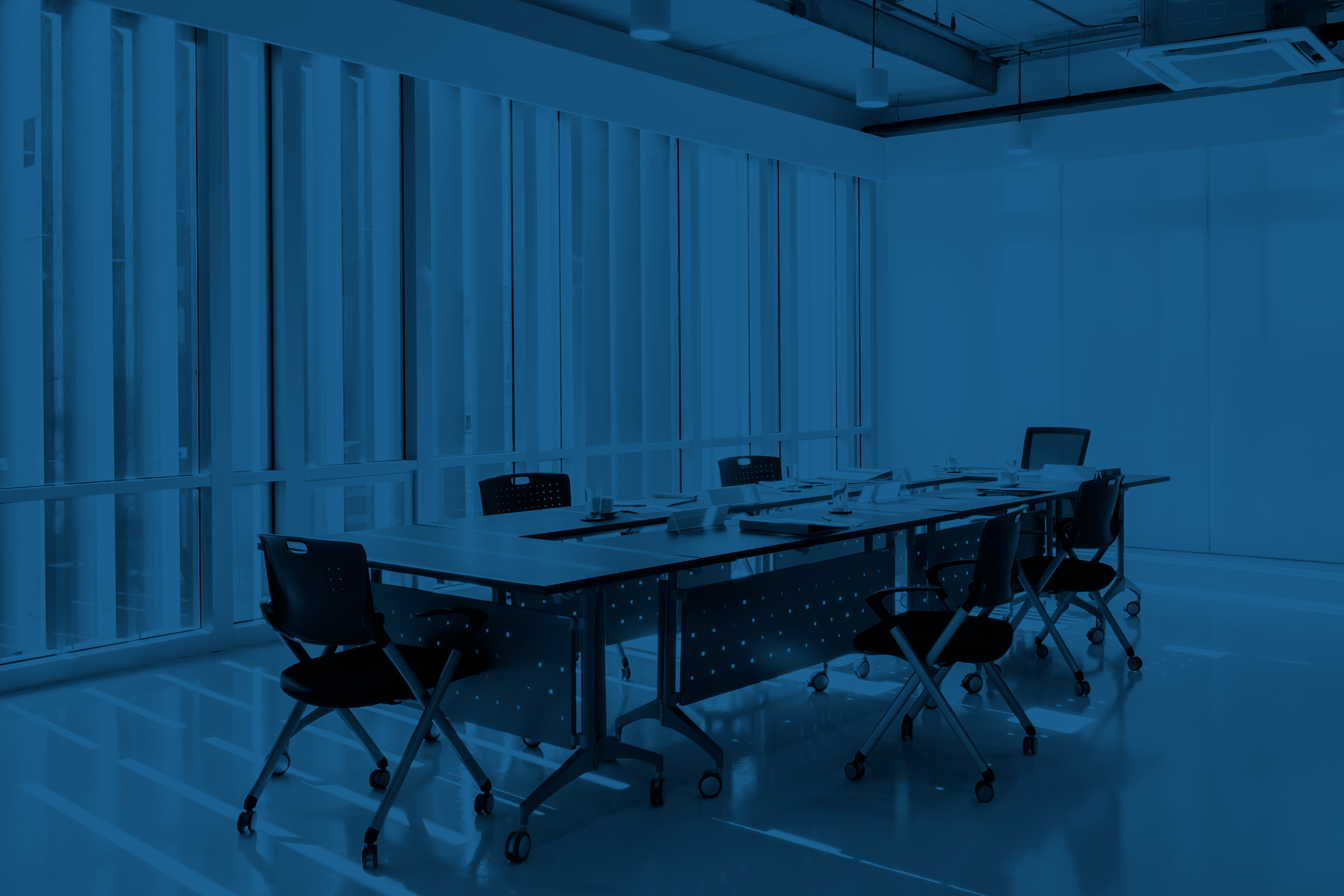 Empty-conference-room